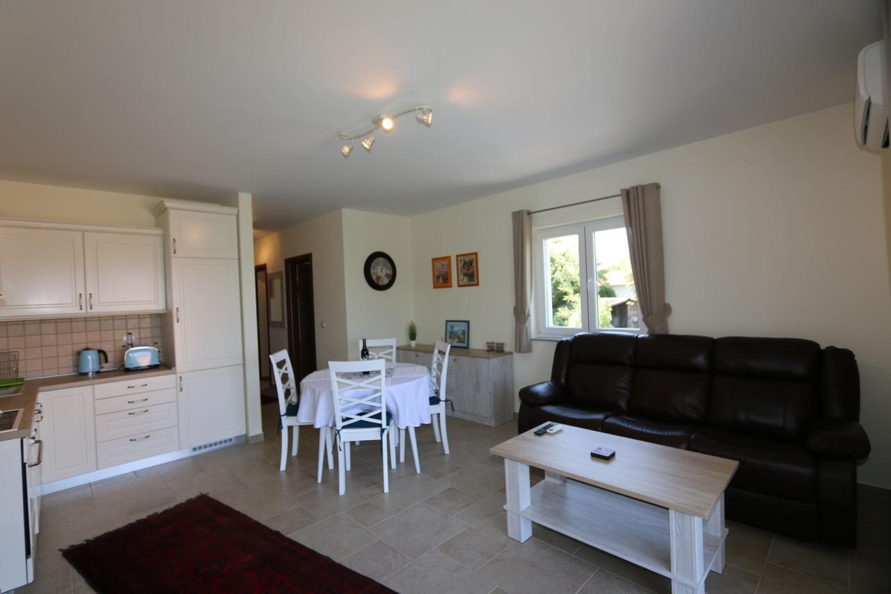 Apartment Soline Cove Εξωτερικό φωτογραφία